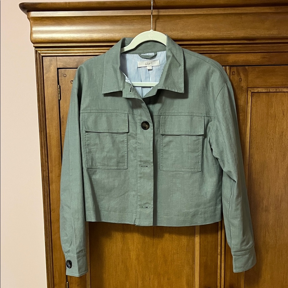 LOFT Cropped Utility Jacket in Sage Green